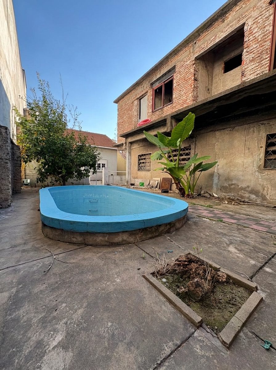 Patio 1 - Casa en venta en Villa Bonich