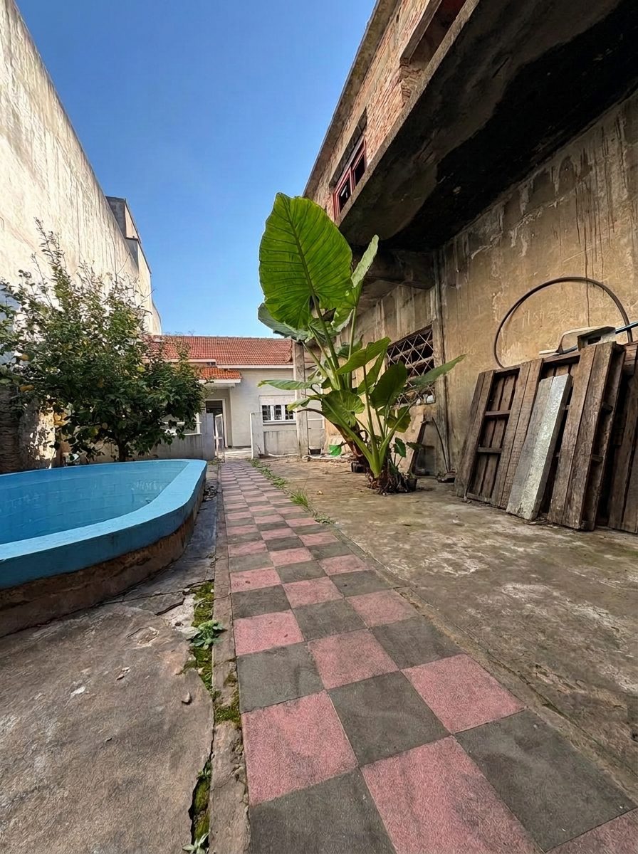 Patio 2 - Casa en venta en Villa Bonich